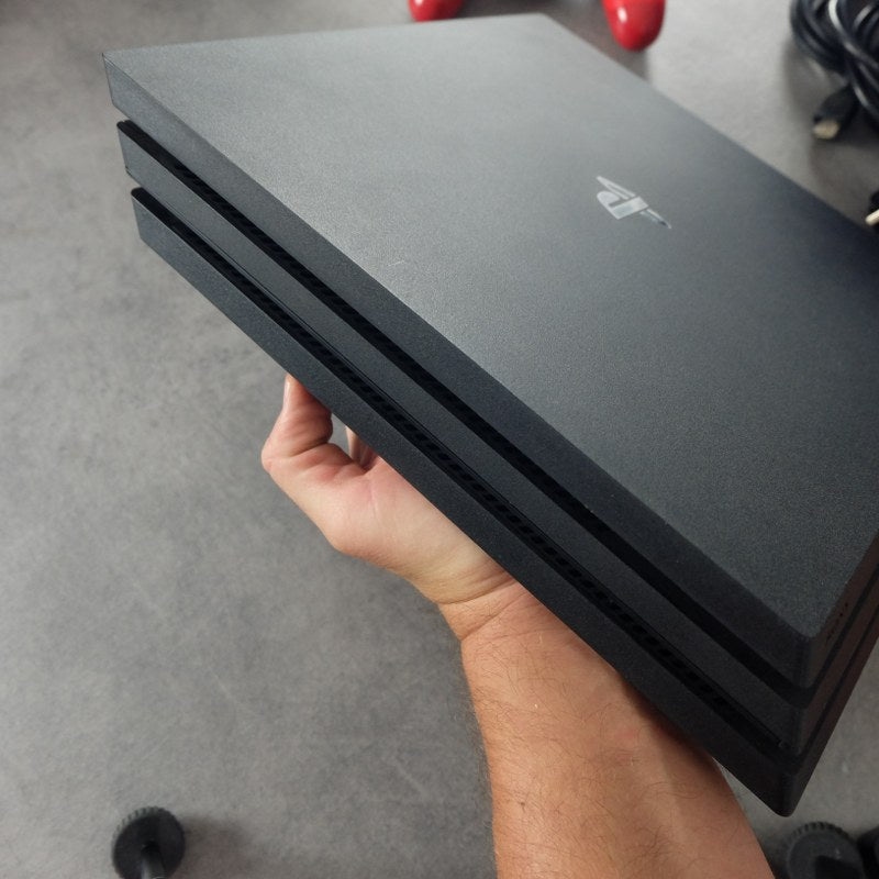 Playstation 4 Pro 1 TB